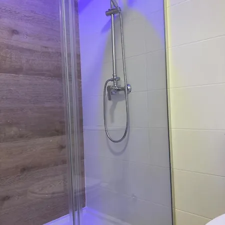 Lofts Enea Y Loft Dalia شقة